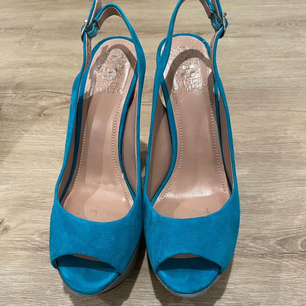 Vince Camuto Heels